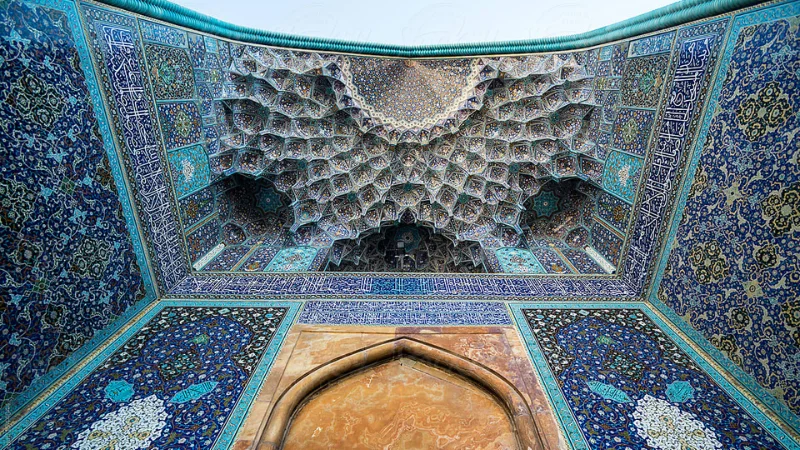 انواع کاشی کاری در ساختمان