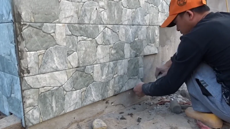 نصب سرامیک روی کف و دیوار سیمان